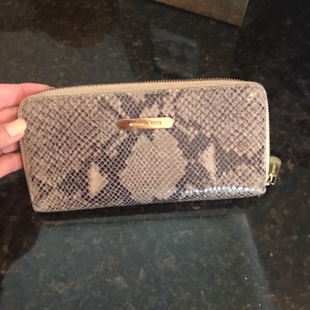 Michael Kors snake skin zipper wallet